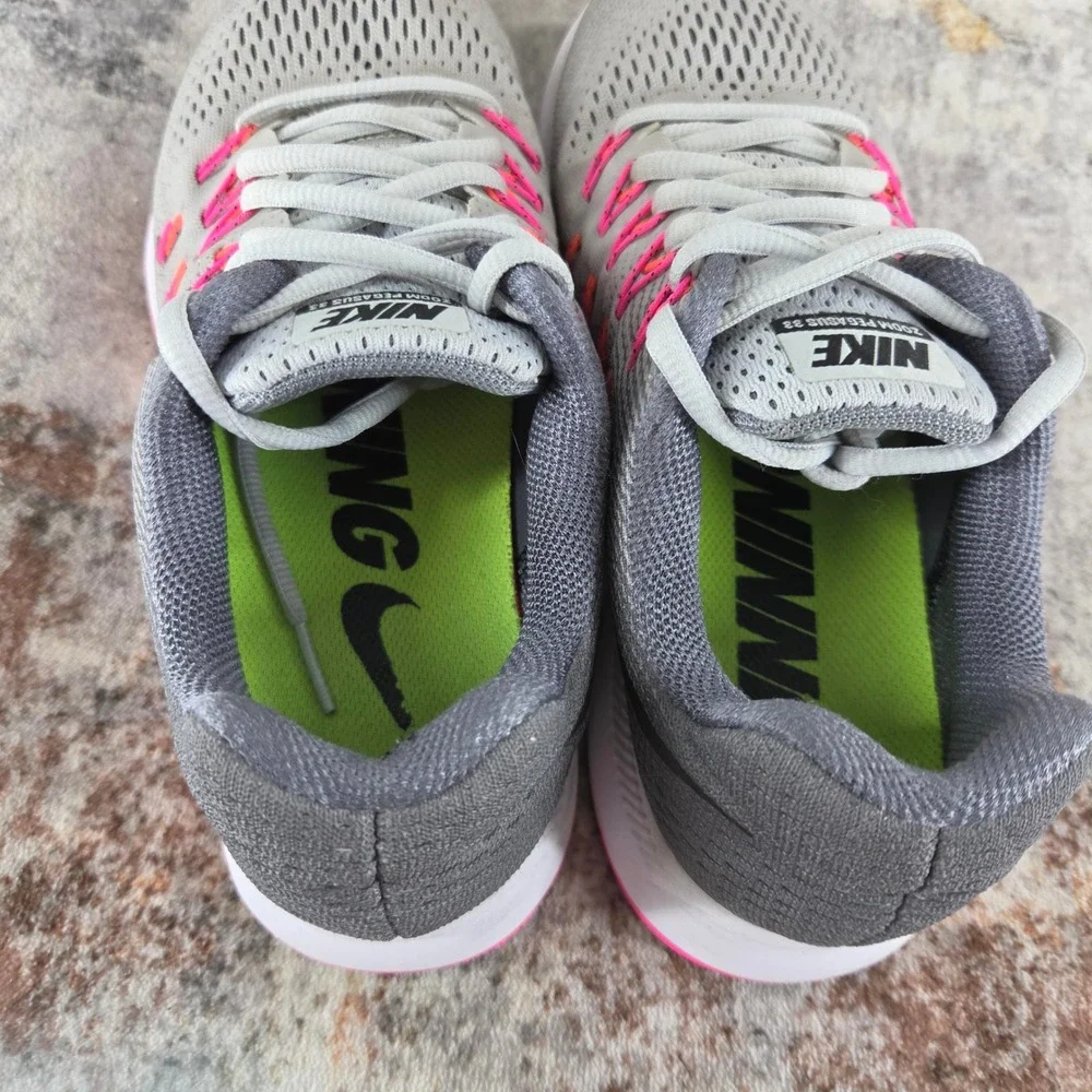 Nike Air Zoom Pegasus 33 Running Shoes Womens 7.5 Grey Pink 831356-006